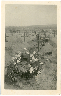 Erstes Grab von Walther Schwering auf dem Militärfriedhof in Tournai (Belgien), Fotograf unbekannt
